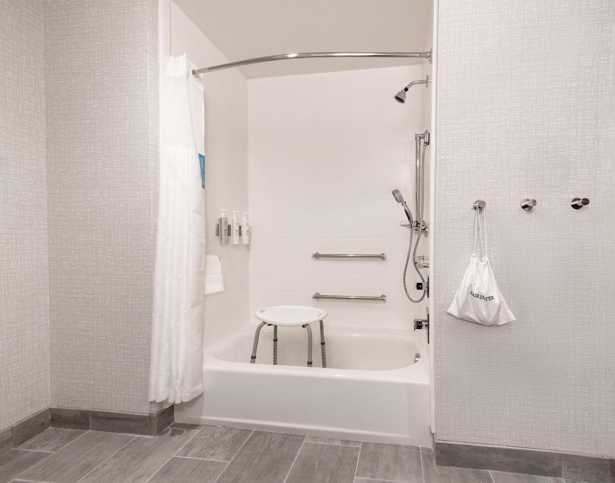 Hampton Inn Нидлс Экстерьер фото