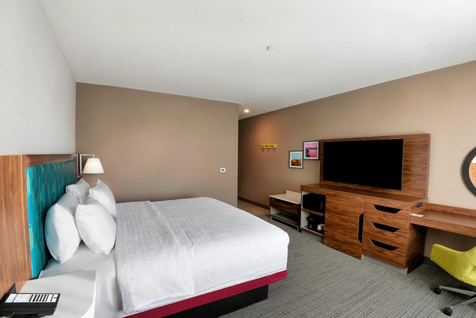 Hampton Inn Нидлс Экстерьер фото